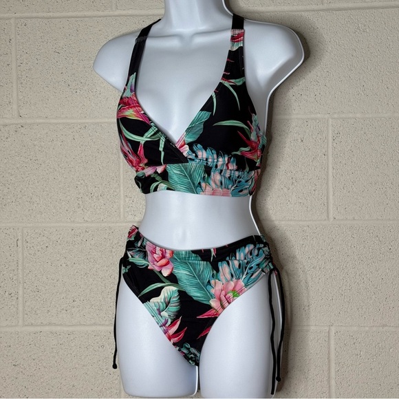 N by NEXT Tropical Floral Black Bikini w Halter Top Side Tie Bottom size L 34B/C - Picture 1 of 11